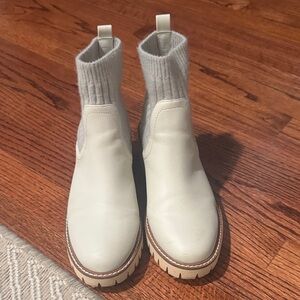 Coconuts by Matisse Cream Ankle Boots